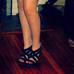 Chinese Laundry Wedges sz 8.5